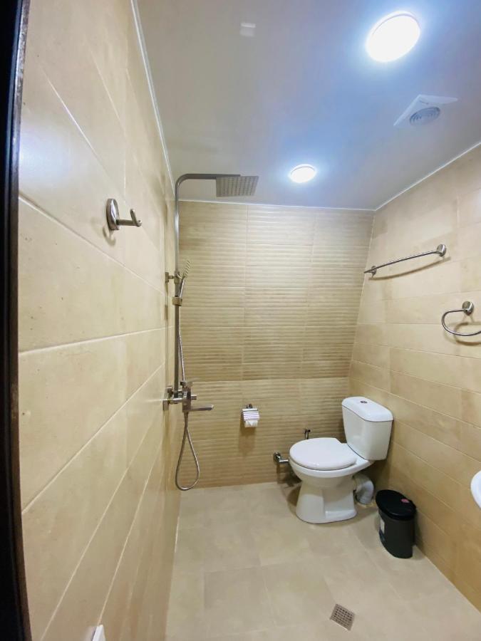 Hotel Sunrise Kutaisi Eksteriør billede