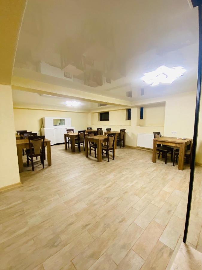 Hotel Sunrise Kutaisi Eksteriør billede